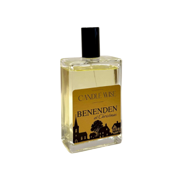 Benenden at Christmas Scented Wooden Christmas Tree | Cosy Countryside